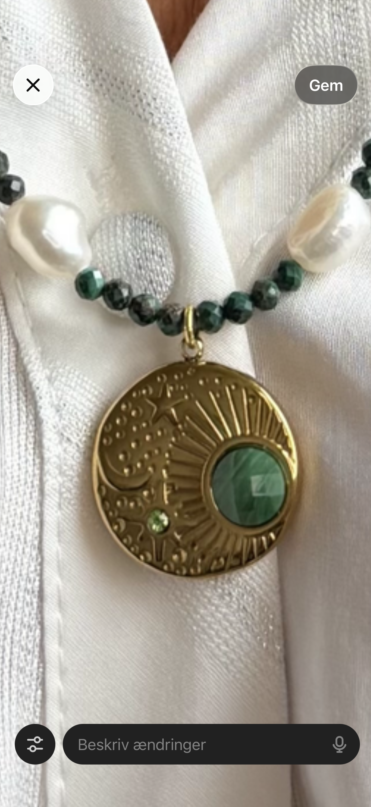 Emerald Sun Necklace – Green Stones, Freshwater Pearls & Gold Pendant